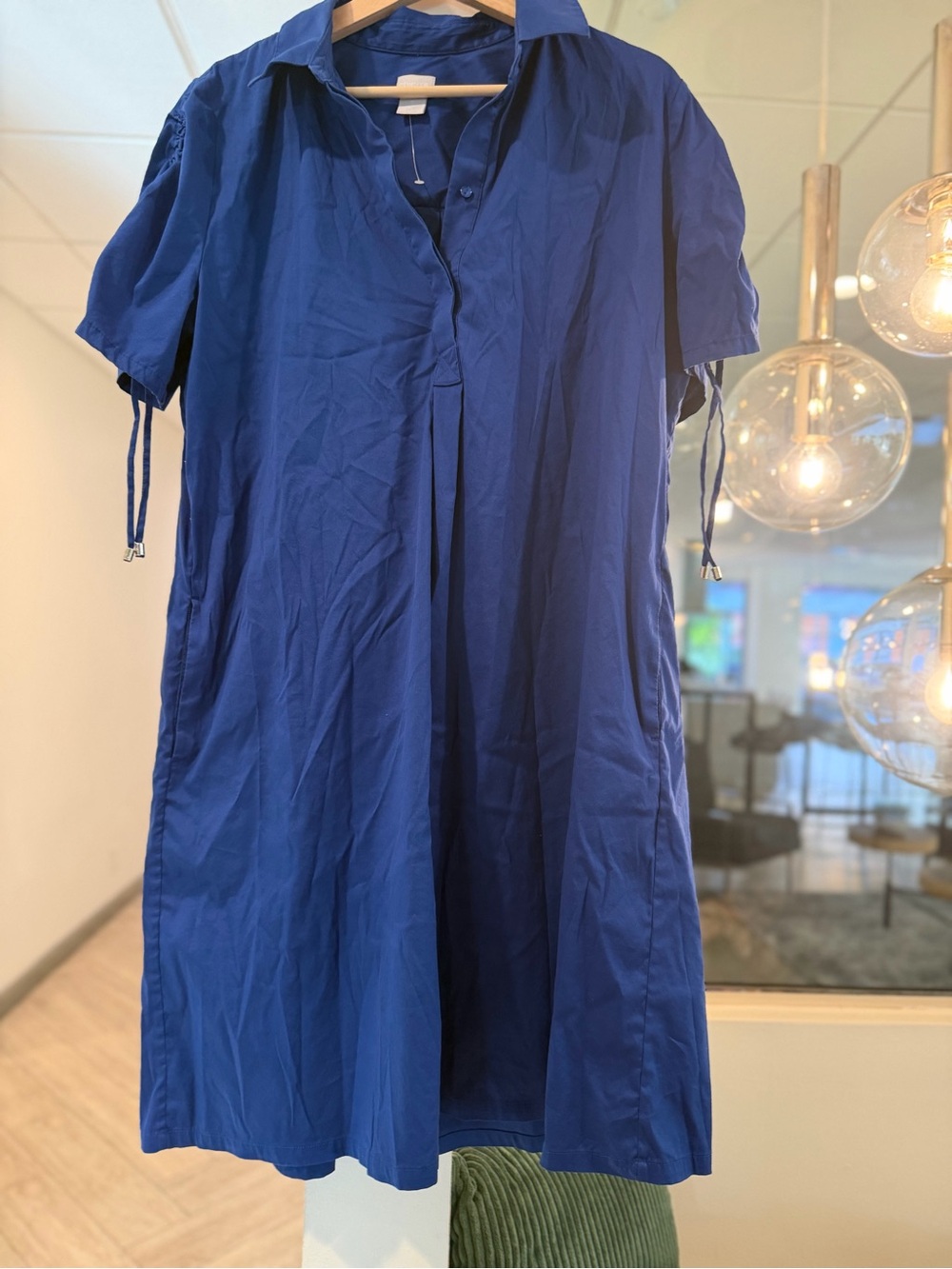 Chico’s Royal Blue Short Sleeve Dress size 2=L